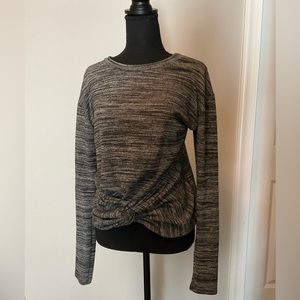 Stitch Fix gray sweater Absolutely Creative Worldwide Sz L